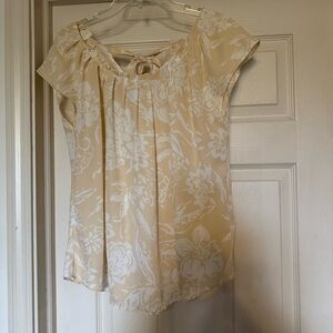 LC Lauren Conrad Cream and White Floral Tie-Front Blouse